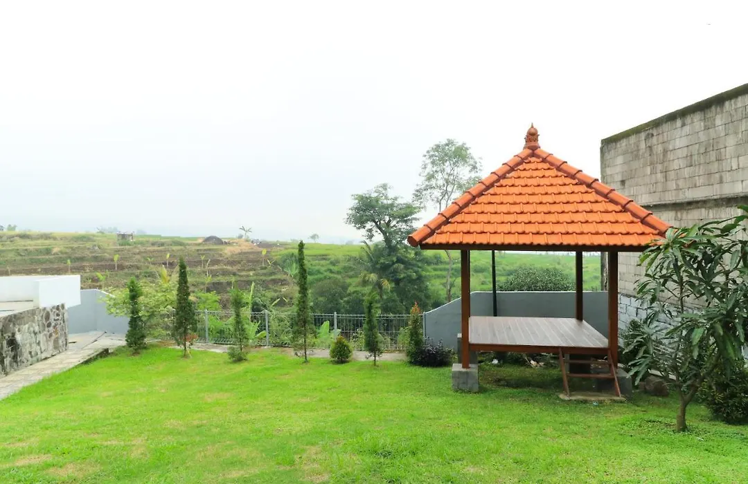 Villa Kangen Omah-1